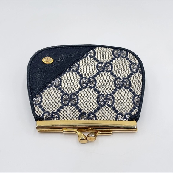 AUTH GUCCI GG Supreme Coin Purse Pouch - Picture 7 of 12